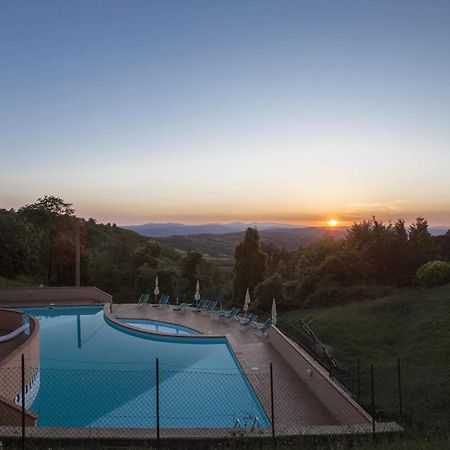 Hotel Ristorante Al Brunello Di Montalcino Exteriör bild