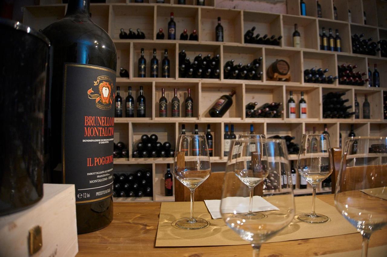 Hotel Ristorante Al Brunello Di Montalcino Exteriör bild